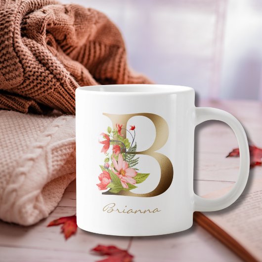 B Letter Gold Monogram | Rote Orange Grüne Blume Jumbo-Tasse