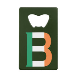 B Monogram überlagert sich auf irischer Flagge Geldbeutel Flaschenöffner