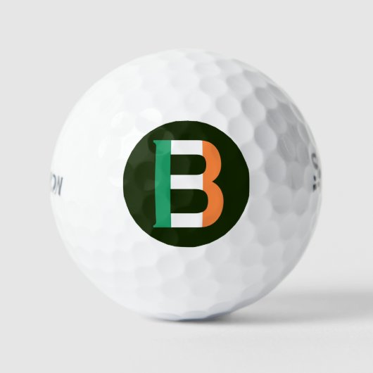 B Monogram überlagert sich auf irischer Flagge ssf Golfball (Vorderseite)