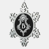 B Monogramm Erstverzierung Schneeflocken Zinn-Ornament (Rechts)