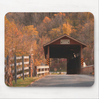 B \ überdachte Brücke, Bedford, PA Mousepad