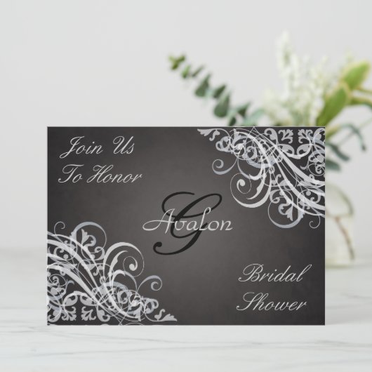 B&W barocke Wirbels-Brautparty-Einladung Einladung (Stehend Vorderseite)