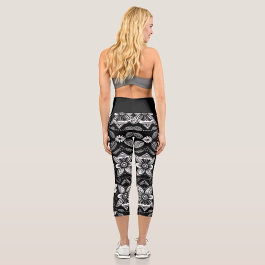 B&W Daisy Dose Capri Leggings (Rückseite)