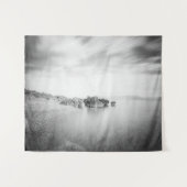 B&W lange Exposition eines Strandes in Rabac, Kroa Wandteppich (Vorderseite (Horizontal))