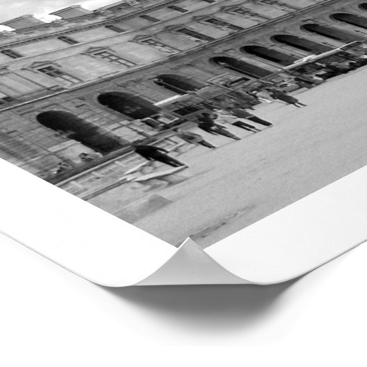 B&W Louvre Panoramic Poster (Ecke)