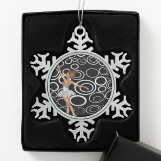 B&W Retro-Kreise Ballerina Schneeflocken Zinn-Ornament