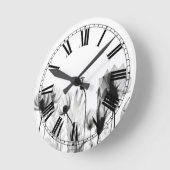 B&W Röntgen-Wildblumen Runde Wanduhr (Winkel)