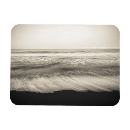 B&W Seescape, Hawaii Magnet (Horizontal)