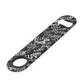 b&w-Typografie personalisiert mit Namen Speed Flaschenöffner (Vorderseite Schrägansicht)