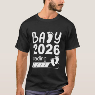 Baby 2026 lädt kleine Füße Glück T-Shirt