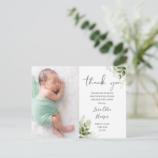 Baby 2 Fotos Grüne Floral Danke Birth Ankündigungspostkarte (Stehend Vorderseite)