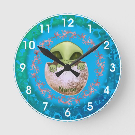 Baby Alien Clock Runde Wanduhr (Vorderseite)