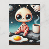 Baby Alien mit Kaffee und Ei Postkarte (Vorderseite)