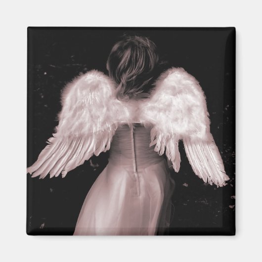 Baby Angel Breaking Free Magnet (Vorne)