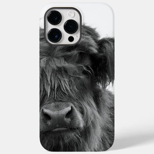 Baby animal highland cow portrait b/w phone case (Rückseite)