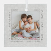 Baby Birth Stats White Snowflake Foto Frame Ornament Aus Glas (Rückseite)