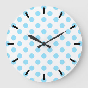 Baby blue and white polka dots große wanduhr