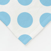 Baby Blue auf weiße große Polka Dots Fleecedecke (Ecke)
