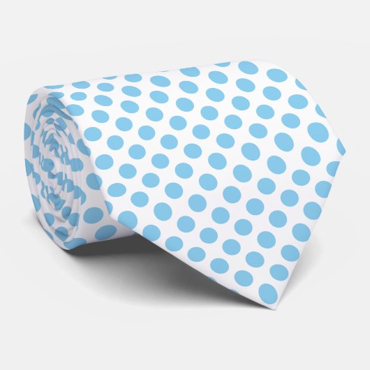 Baby Blue auf weiße große Polka Dots Krawatte (Gerollt)