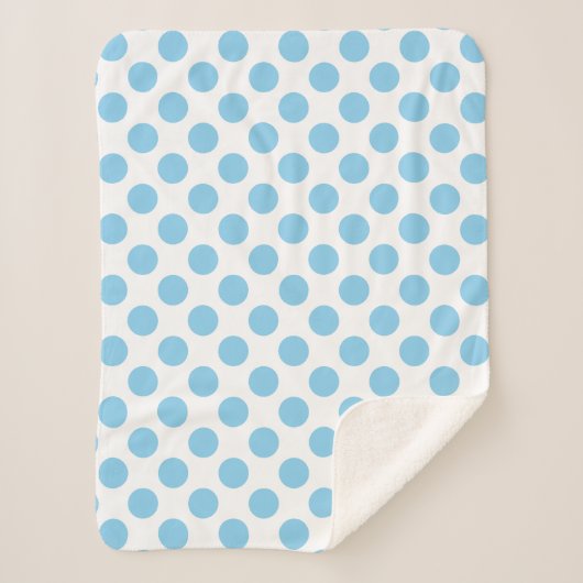 Baby Blue auf weiße große Polka Dots Sherpadecke (Vorderseite)