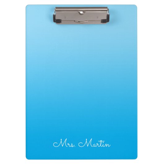 Baby Blue Azure Gradient Personalisiert Teacher Klemmbrett (Vorderseite)