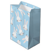 Baby Blue Bunny Mittlere Geschenktüte (Rückseite Schrägansicht)