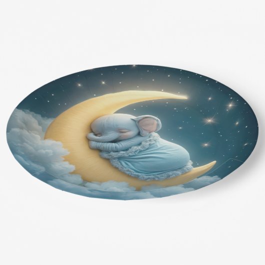 Baby Blue Elephant Schlafen auf einem Halbmond Pappteller (Schrägansicht)