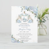 Baby Blue Floral Princess Coach Quinceanera Court Einladung (Stehend Vorderseite)