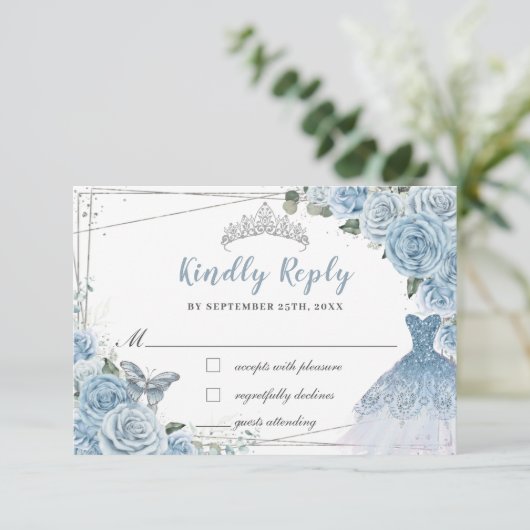 Baby Blue Floral Rose Quinceañera Butterfly Kleid RSVP Karte (Stehend Vorderseite)