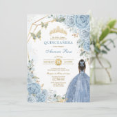 Baby Blue Gold Quinceñera Butterfly Princess Einladung (Stehend Vorderseite)