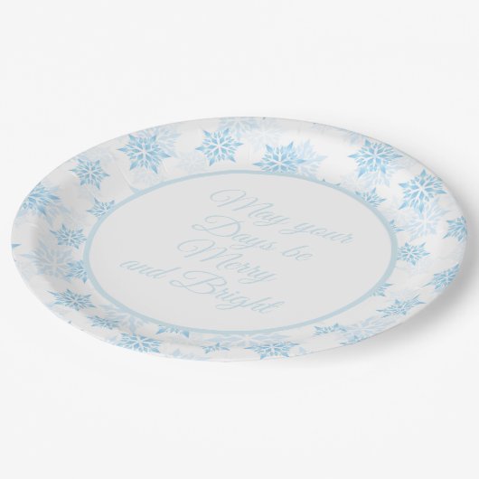 Baby Blue Snowflakes White Merry Bright Weihnachte Pappteller (Schrägansicht)