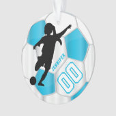 Baby Blue und White Personalize Girl Soccer Player Ornament (Vorderseite)