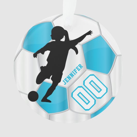 Baby Blue und White Personalize Girl Soccer Player Ornament (Vorderseite)