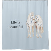 Baby Blue White Horses Duschvorhang (Vorderseite)