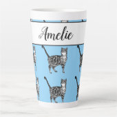 Baby Blue White Tabby Cats Whimsical Art Milchtasse (Vorderseite)
