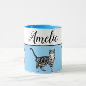 Baby Blue White Tabby Cats Whimsical Art Tasse (Zentrum)
