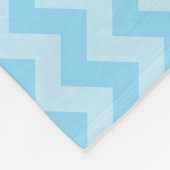 Baby Blue Zickzack Fleecedecke (Ecke)
