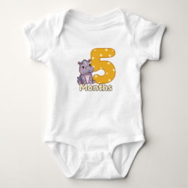 Baby-Body – 5 Monate mit süßem Nilpferd Baby Strampler