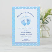 Baby Boy Blue Feet Babydusche Polka Dot Einladung (Stehend Vorderseite)