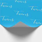 Baby Boy Blue Twin Boys Script Geschenkpapier (Ecke)