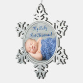 Baby Boy Erste Weihnacht Schneeflocken Zinn-Ornament (Rechts)