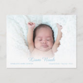 Baby Boy Foto Script Name Modern Elegante Birth Ankündigungspostkarte (Vorderseite)