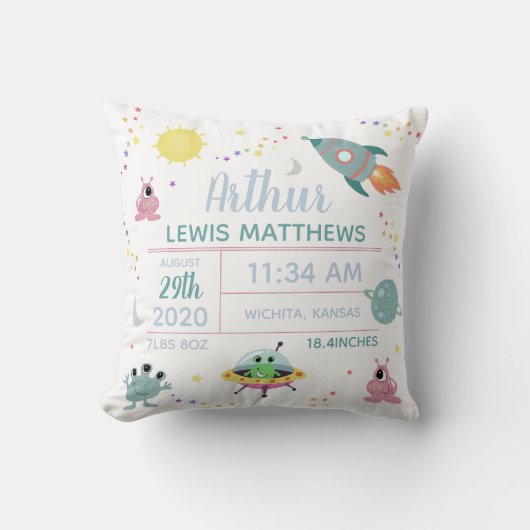 Baby Boy Niedlich Modern Space Alien Birth Stats Kissen (Vorderseite)