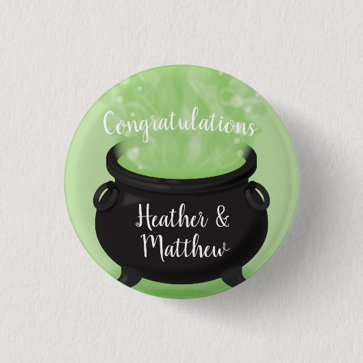 Baby Braut Hexendusche Halloween Cauldron Button (Vorderseite)