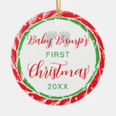 Baby Bump's First Christmas Red Green Keramik Ornament (Vorne)