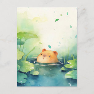 Baby Capybara schaut aus einem ruhigen grünen Seer Postkarte