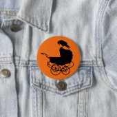 Baby Carriage and Crow Button (Beispiel)