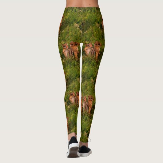 Baby Chipmunks Nature Art Pattern Leggings (Rückseite)