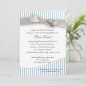 Baby Christening Pinstripe mit Bow Einladung (Stehend Vorderseite)