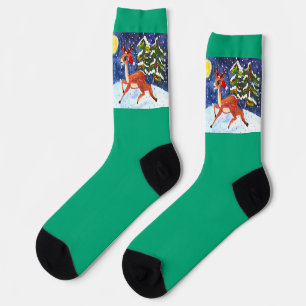 Baby Deer in Weihnachtsmannmütze Socken
